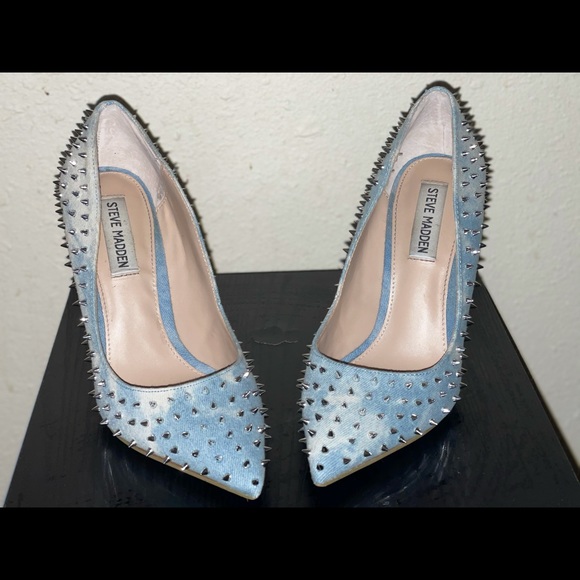 Steve Madden Shoes - Steve Madden denim fab spike heels